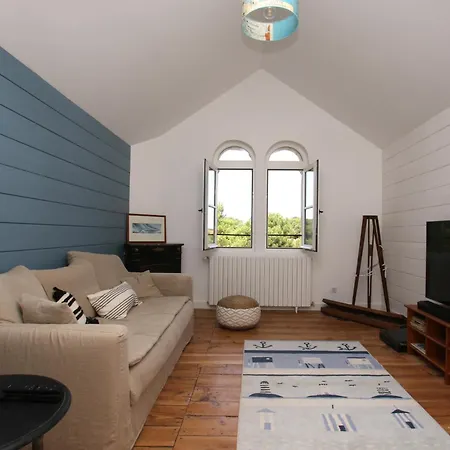 Familiale Renovee A Avec 6 Ch, 4 Sdb, Entre 8 A 10 Pers Вилла